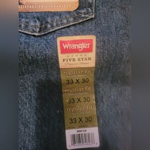 Wrangler regular fit men's jeans 33x30